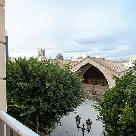Near The Marina, Appartement Valence